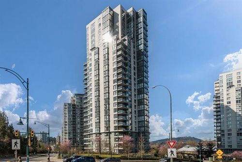 2203 - 288 Ungless Way, Condo with 3 bedrooms, 2 bathrooms and 2 parking in Port Moody BC | Card Image