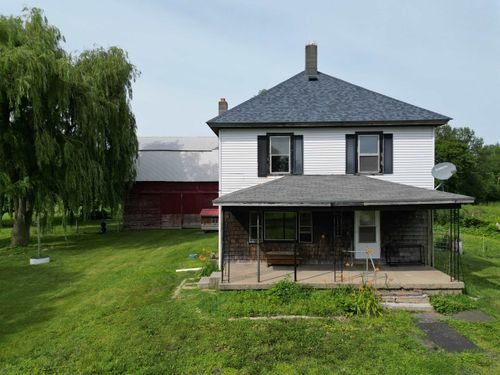 180 E Shore S, Grand Isle, VT, 05458-2439 | Card Image