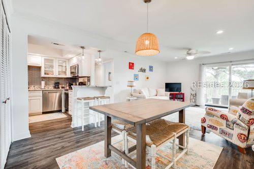 1813-8 Braddock Bluff Dr, Hilton Head Island, SC, 29928-8012 | Card Image