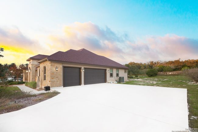 226 Sabella, House other with 3 bedrooms, 3 bathrooms and null parking in Spring Branch TX | Image 9