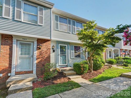 b-7321 Pebblestone Dr, Charlotte, NC, 28212-0024 | Card Image