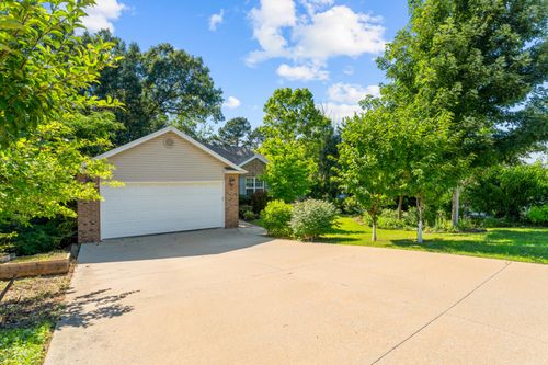 145 Lillian Ln, Hollister, MO, 65672-5721 | Card Image