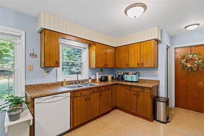 3464 S Elms Rd 24.jpg | Image 6