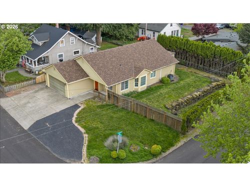 1123 Grant St, Oregon City, OR, 97045-1510 | Card Image