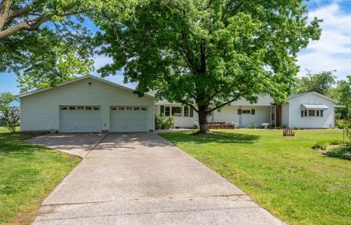 301 E Church Ave, Fairland, OK, 74343-4303 | Card Image