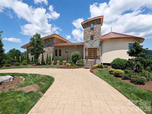 95 Horizon Hill Rd, Asheville, NC, 28804-2429 | Card Image