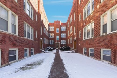 3-6969 N Bell Avenue, Chicago, IL, 60645 | Card Image