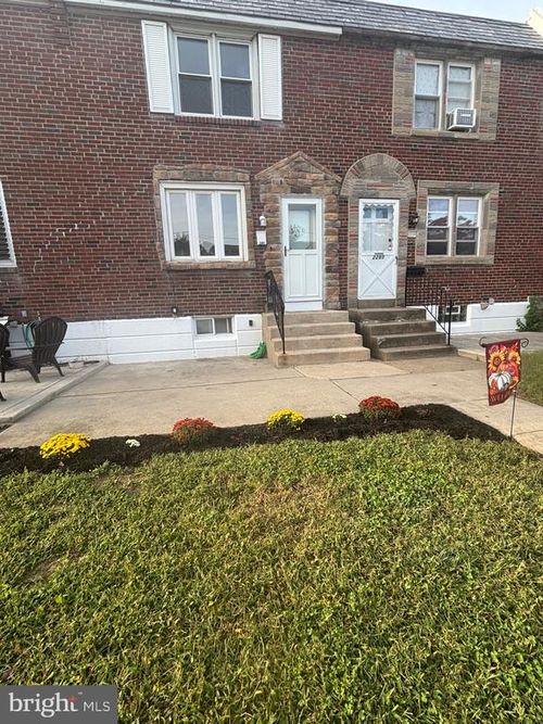 2287 S Harwood Ave, UPPER DARBY, PA, 19082-5405 | Card Image