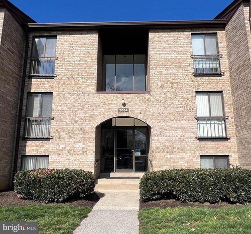 2421b-2054 Royal Fern Ct, RESTON, VA, 20191-2054 | Card Image