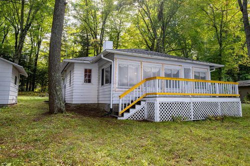 W11610 Enterprise Lake Rd, Elcho, WI, 54428-9707 | Card Image