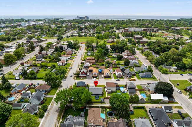 39 Pine St, House other with 2 bedrooms, 1 bathrooms and 2 parking in Port Colborne ON | Image 29