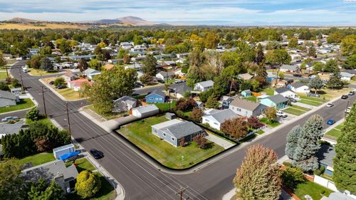801 Willard Ave, Richland, WA, 99352-3736 | Card Image