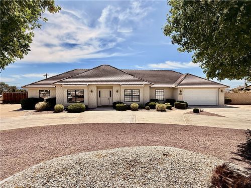 14890 Apple Valley, Apple Valley, CA, 92307 | Card Image