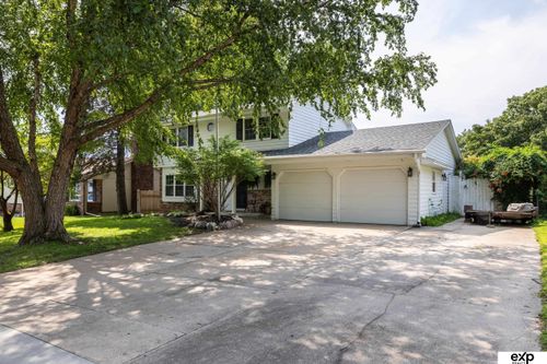 4012 N 95th St, Omaha, NE, 68134-3827 | Card Image