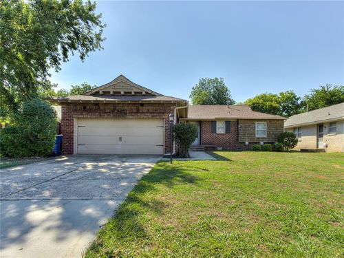 10216 Lyndon Rd, Oklahoma City, OK, 73120-4206 | Card Image