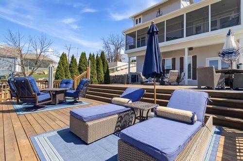 69 L St, Lake Lotawana, MO, 64086-9440 | Card Image