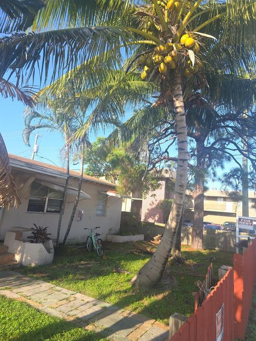 1-2028 Funston Street, Hollywood, FL, 33020 | Card Image