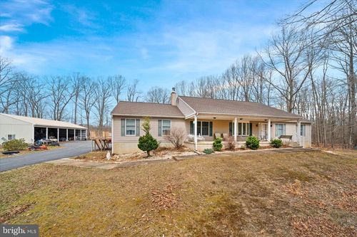 174 Pine Tree Rd, TOWNSEND, DE, 19734-9702 | Card Image