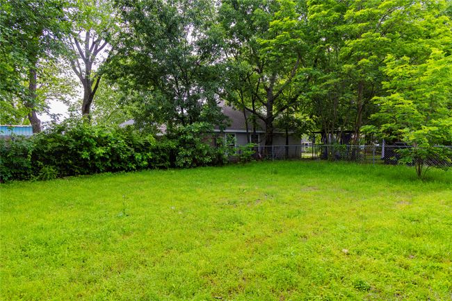 209 Pecan St, House other with 3 bedrooms, 1 bathrooms and null parking in Whitesboro TX | Image 19