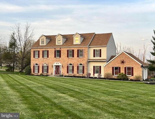 11 Morlatton Rd, DOUGLASSVILLE, PA, 19518-9528 | Card Image