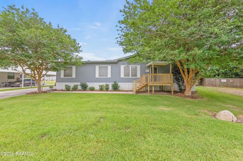 111 Blanco Dr, Youngsville, LA, 70592-6259 | Card Image