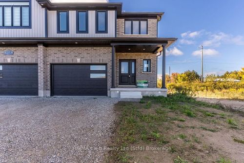 139 Mill Race Cres, St Jacobs, ON, N0B2N0 | Card Image