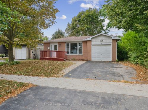 6 Glenecho Dr, Barrie, ON, L4M4J3 | Card Image