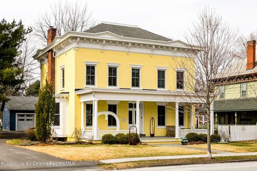 110 Market St, Saugerties, NY, 12477-1041 | Card Image