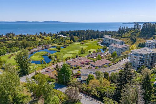 203-758 Sayward Hill Terr, Saanich, BC, V8Y3K1 | Card Image