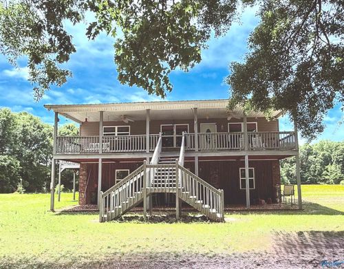 5227 Tidmore Bend Rd, Gadsden, AL, 35901-8362 | Card Image