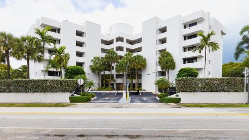 402-4201 N Ocean Drive, Hollywood, FL, 33019 | Card Image