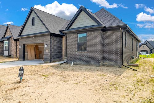 4118 Spring Meadow Dr, Sterling Heights, MI, 48314-4203 | Card Image