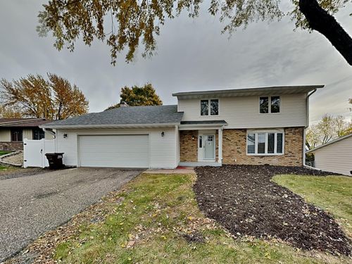 8525 Ivywood Ave S, Cottage Grove, MN, 55016-3264 | Card Image