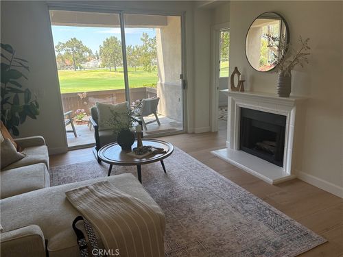 2301-2960 Champion Way, Tustin, CA, 92782-1212 | Card Image