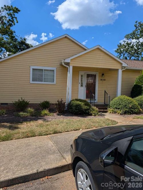 a-1650 Robins Nest Ct, Gastonia, NC, 28054-0048 | Card Image