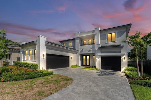 8283 Sw 120th Ter, Miami, FL, 33156-5105 | Card Image