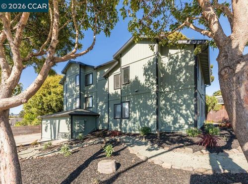 4800 S 51st St, Richmond, CA, 94804-4628 | Card Image