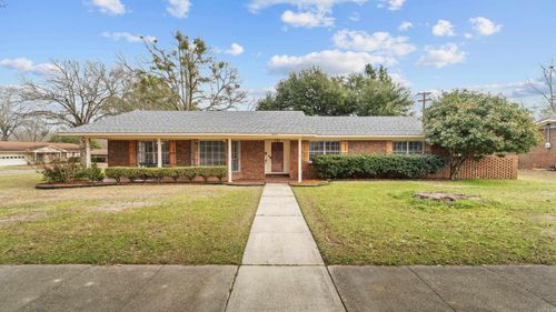 3712 Holloway Dr, Texarkana, TX, 75503-3510 | Card Image