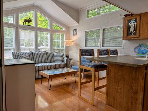 7 Hollows Rd, Holderness, NH, 03245 | Card Image