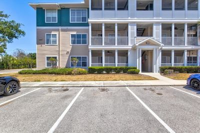 1001 - 4802 51 St Street W, Condo with 2 bedrooms, 2 bathrooms and null parking in Bradenton FL | Image 1