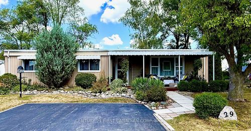 29 Maple Grove Crt, Grand Bend, ON, N0M1T0 | Card Image