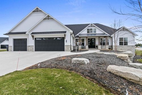 699 Blackberry Court, Hobart, WI, 54155 | Card Image