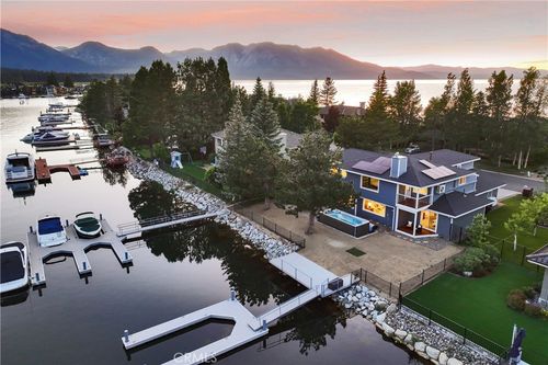 276 Beach Dr, South Lake Tahoe, CA, 96150-6702 | Card Image