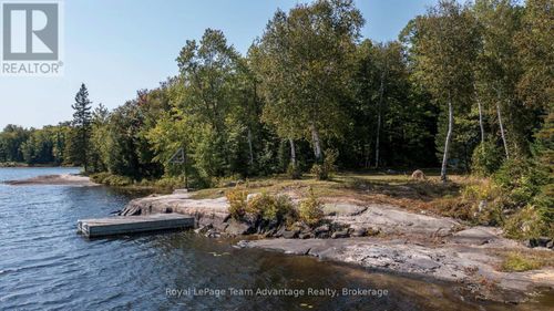 46 Taylor Lake Rd, Whitestone, ON, P0A1G0 | Card Image