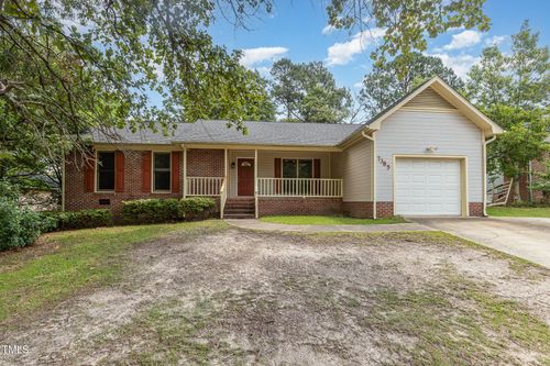 7385 Beaver Run Dr, Fayetteville, NC, 28314-5162 | Card Image