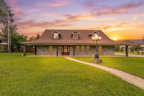 2275 Belfast Way, Vidor, TX, 77662-2963 | Card Image