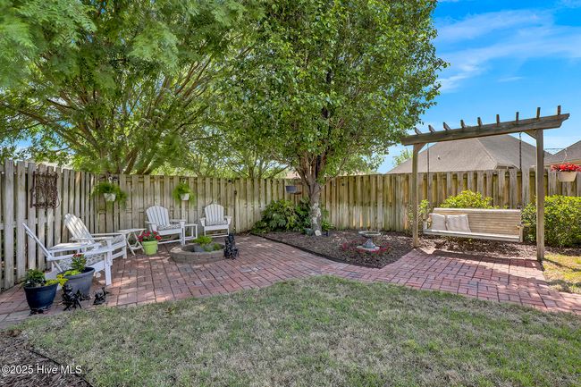 218 Silver Creek Loop, House other with 3 bedrooms, 3 bathrooms and 2 parking in Sneads Ferry NC | Image 5