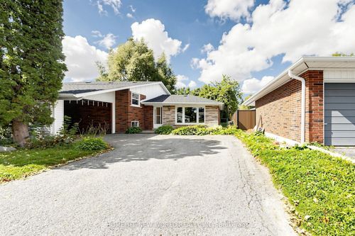6 Valleycrest Ave, Markham, ON, L3P1H7 | Card Image