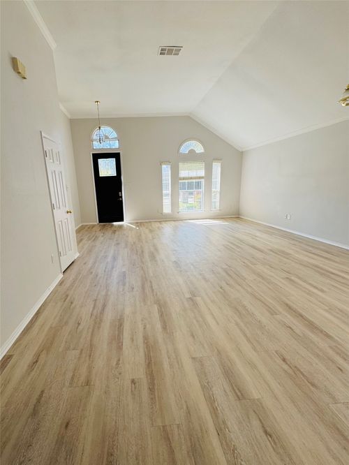 2704 Aspen Dr, Mckinney, TX, 75070-4779 | Card Image