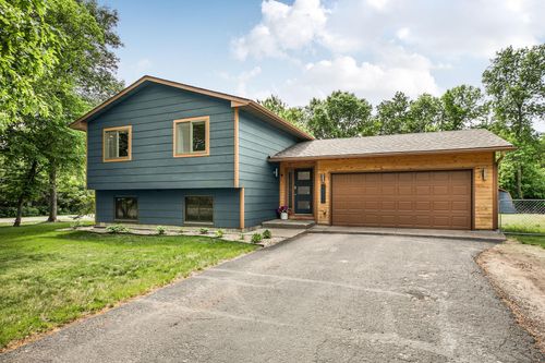 9557 Ironwood Dr, Saint Joseph, MN, 56374-8720 | Card Image